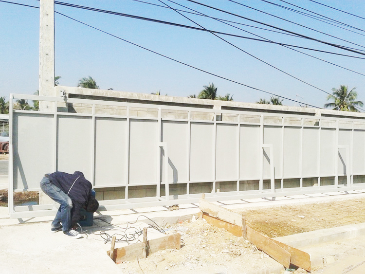 บริษัท แด็ด ออโต้ดอร์ จำกัด 