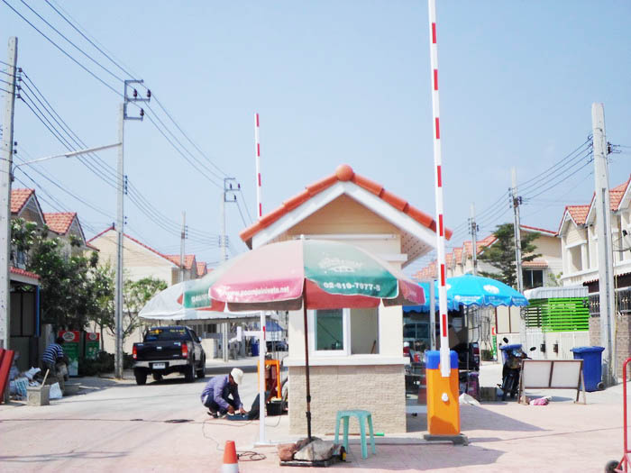 บริษัท แด็ด ออโต้ดอร์ จำกัด 